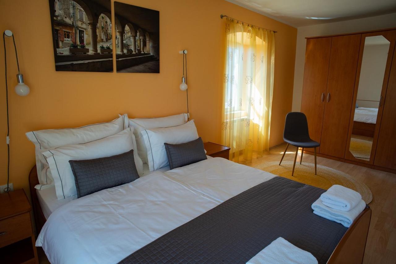 Olive Tree Apartments أوماغ المظهر الخارجي الصورة