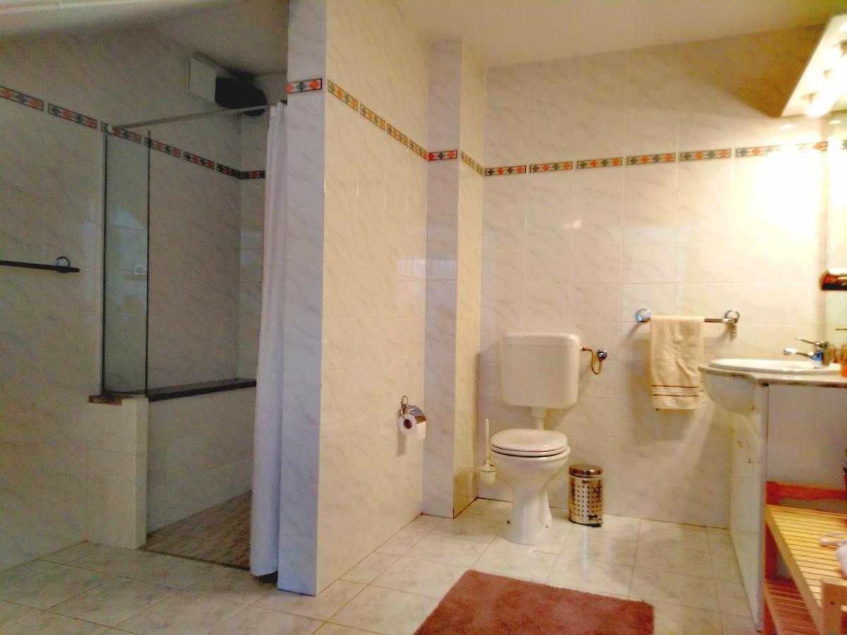 Olive Tree Apartments أوماغ المظهر الخارجي الصورة