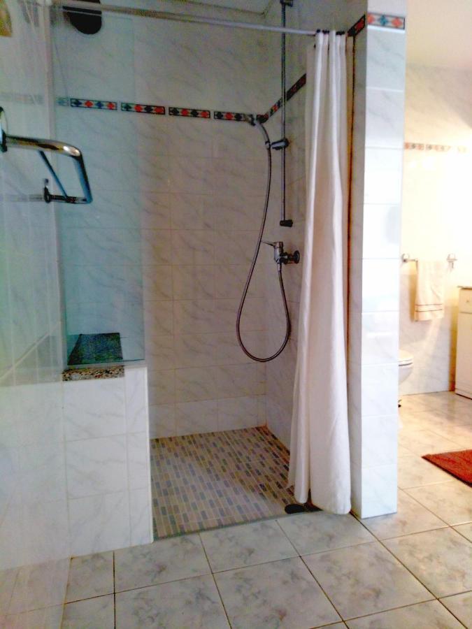 Olive Tree Apartments أوماغ المظهر الخارجي الصورة